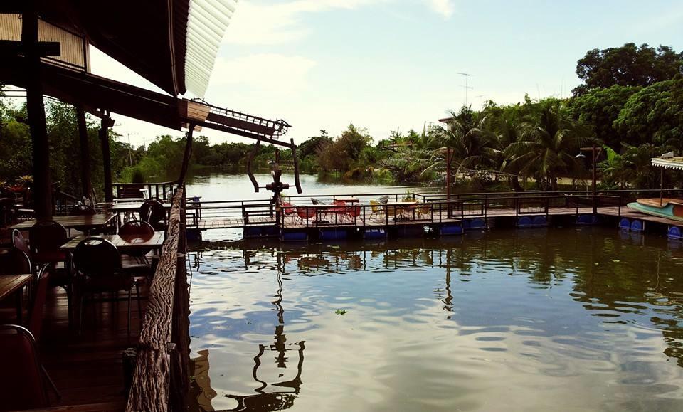 Country Lake View Hotel Suphan Buri Exterior photo
